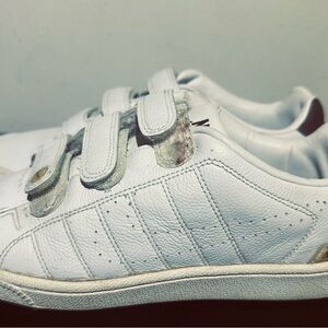 Nike Court Tradition V Box in Orange and White